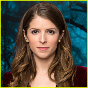 Anna Kendrick Compares Filming Twilight To A Hostage Situation In New Video Interview