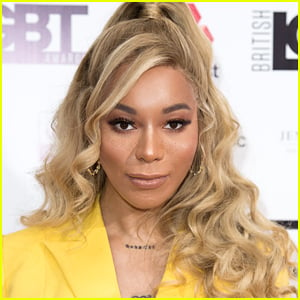 Model Munroe Bergdorf Rejoins L'Oreal After Constructive Conversation With New President Delphine Viguier