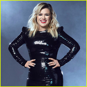 Billboard Music Awards 2020 Gets a New Date, Kelly Clarkson to Host Live Event