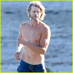 Eric Christian Olsen Goes Shirtless for Run on the Beach in Malibu!