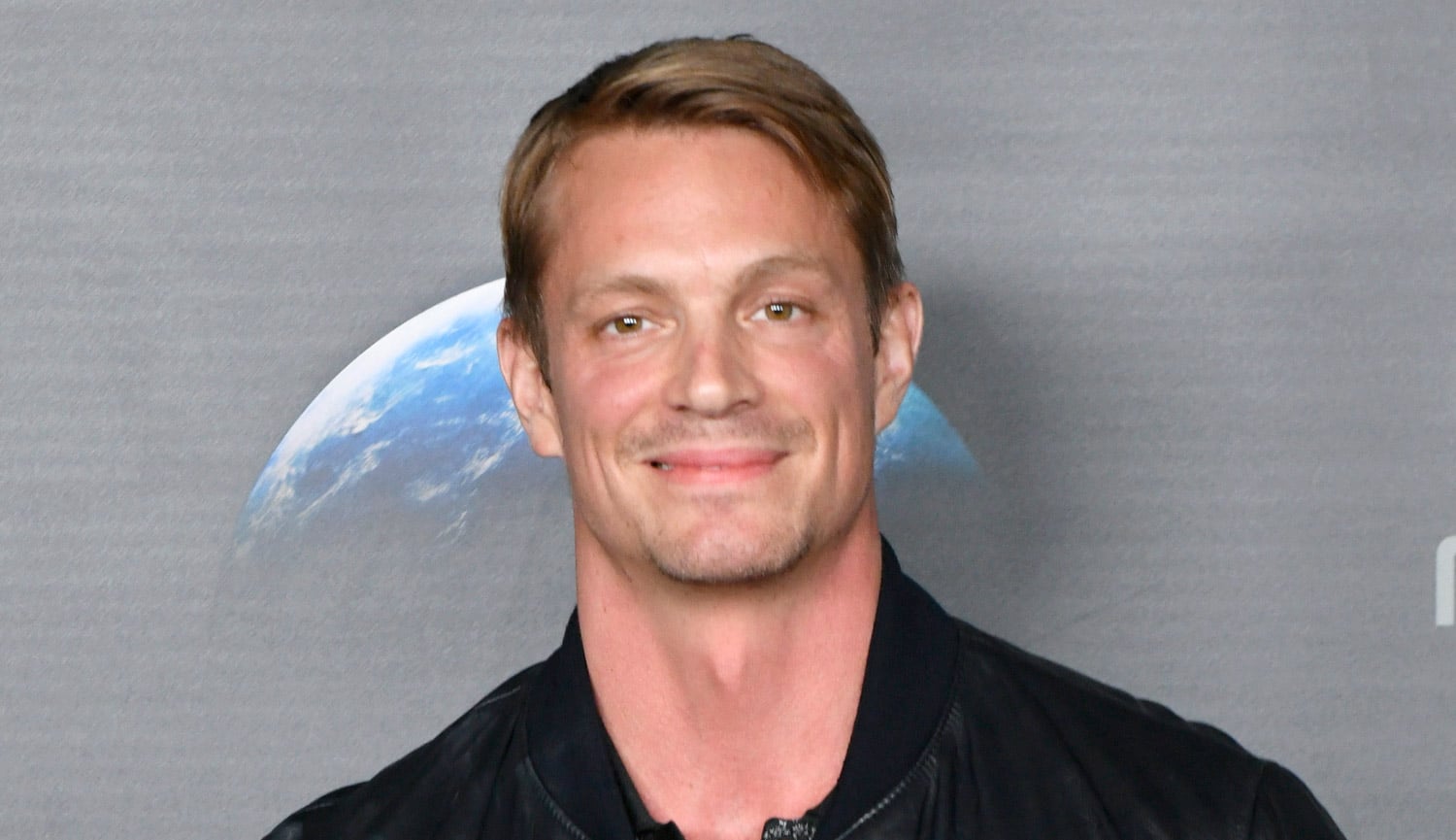 Joel Kinnaman Strips Down to Go Skinny-Dipping – See the Photo! | Joel