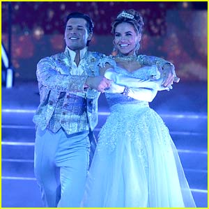 Chrishell Stause Has a Cinderella Moment on 'DWTS,' Earns Her Best Score Yet! (Video)
