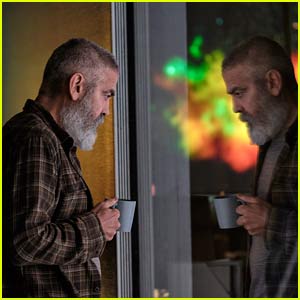 George Clooney's Netflix Space Movie 'The Midnight Sky' Gets First Look Photos!