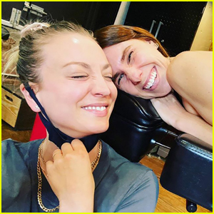 Kaley Cuoco Gets Matching Tattoos with 'The Flight Attendant' Co-Star Zosia Mamet