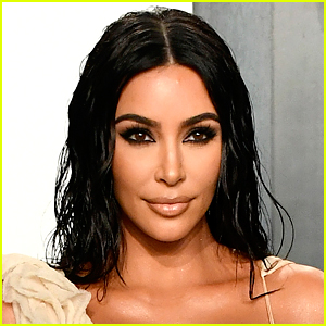 There's a Resurfaced Conspiracy Theory That Kim Kardashian Has 6 Toes, Even Though It's Not True