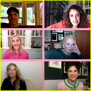 Reese Witherspoon, Selma Blair & 'Legally Blonde' Cast Reunite & Announce Premiere Date For 'Legally Blonde 3'