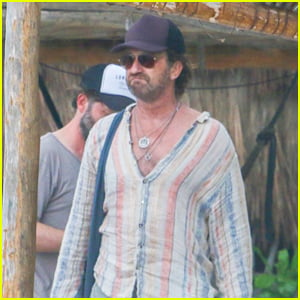 Gerard Butler Heads To The Beach In Mexico For A Little Getaway