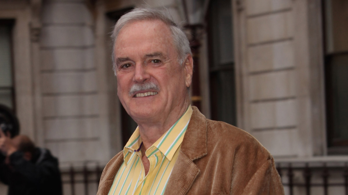 John Cleese Supports J.K. Rowling, Is Called Out for Transphobic Tweets ...