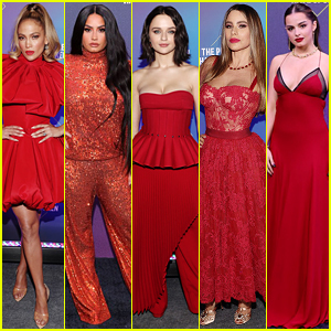 Red Was the Color of the Night at the People's Choice Awards 2020!
