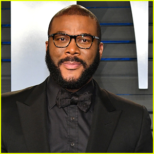 Tyler Perry Fans Are Shooting Their Shot After He Says He's Single & Having a Midlife Crisis