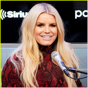 Jessica Simpson Hilariously Reacts to Claims that Subway's Tuna Sandwiches Don't Contain Tuna