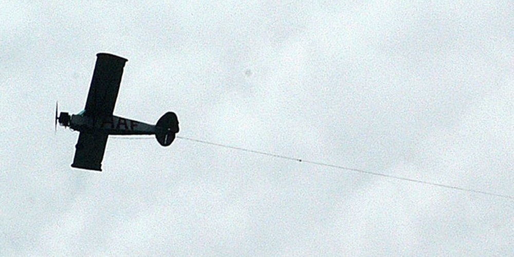 Plane Flies Over Robinhood HQ With Explicit Message Amid Stock Market Drama