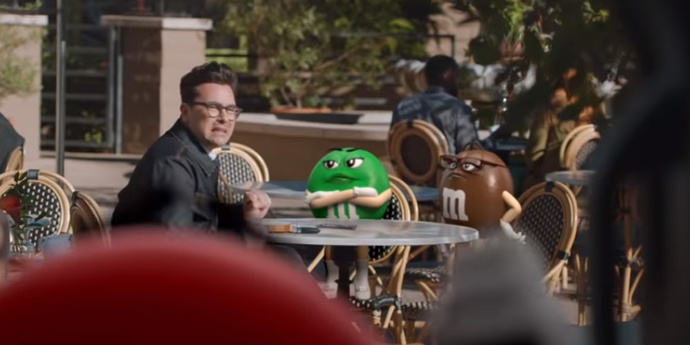 Watch Dan Levy’s Funny M&M’s Commercial for Super Bowl 2021 (Video