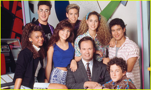 Dustin Diamond's 'Saved By the Bell' Co-Stars Mourn His Death - See the Reactions