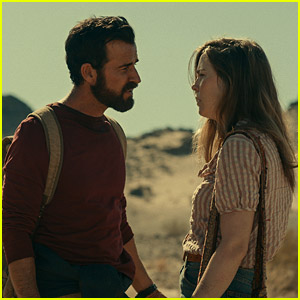 Watch Justin Theroux in 'Mosquito Coast' Trailer, Based on Book Written By His Uncle!