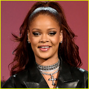 Rihanna's Savage X Fenty Now Valued at $1 Billion