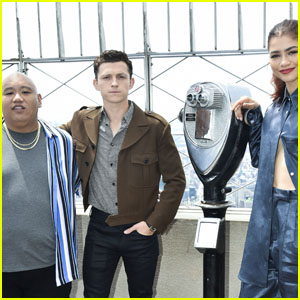 'Spider-Man' Stars Tom Holland, Zendaya & Jacob Batalon Unveil the Actual Title of Third Movie - Watch!