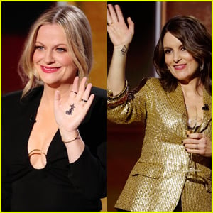 Here's Why Amy Poehler & Tina Fey Had Symbols on Their Hands During the Golden Globes