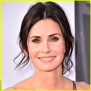 Courteney Cox's Comedy Horror Series 'Shining Vale' Has Been Greenlit at Starz