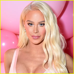 Gigi Gorgeous Comes Out for 'Fourth Time,' Reveals She's Pansexual