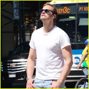 Alexander Skarsgard Basks in the Sun While Out for the Day