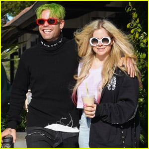 Avril Lavigne & Mod Sun Are All Smiles While Out on Coffee Run