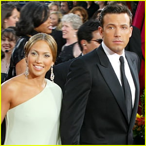 Ben Affleck Began Emailing Jennifer Lopez Months Ago & These Details Are a Must-Read