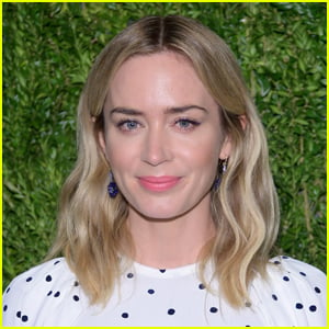 Emily Blunt Says She Was ‘Shocked’ By Her 2019 SAG Awards Win for ‘A ...