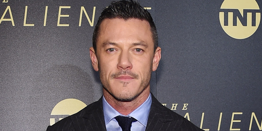 Luke Apple Luke Evans Lands Lead Role in Apple's 'Echo 3' | Just Jared - Celebrity ...