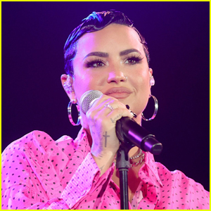 Demi Lovato Opens Up About Using They/Them Pronouns