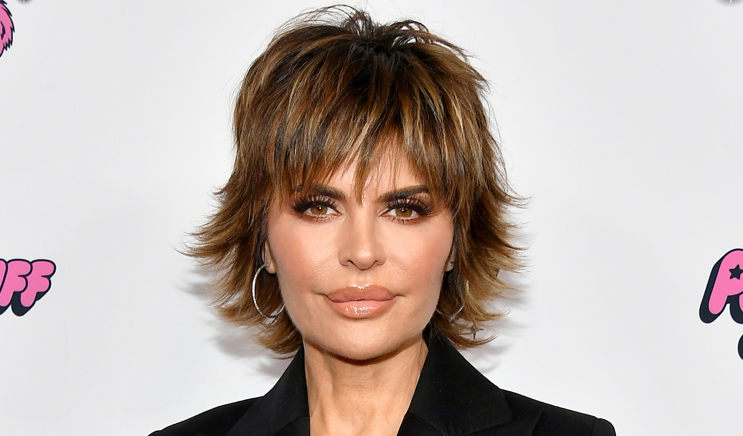 Lisa Rinna Reveals the Former CoStar Who She Had Several ‘OneNight(02)