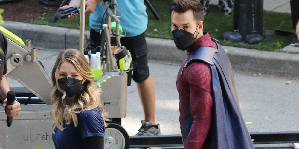 Melissa Benoist & Chris Wood Wear Their Full Costumes For Final Days Of ‘Supergirl’ Filming