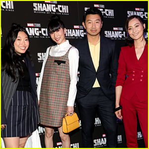 'Shang-Chi' Stars Step Out for NYC Screening of Their New Marvel Movie (Photos)