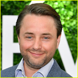 Vincent Kartheiser Was Subject of Misconduct Claims on 'Titans' Set - See His Rep's Response