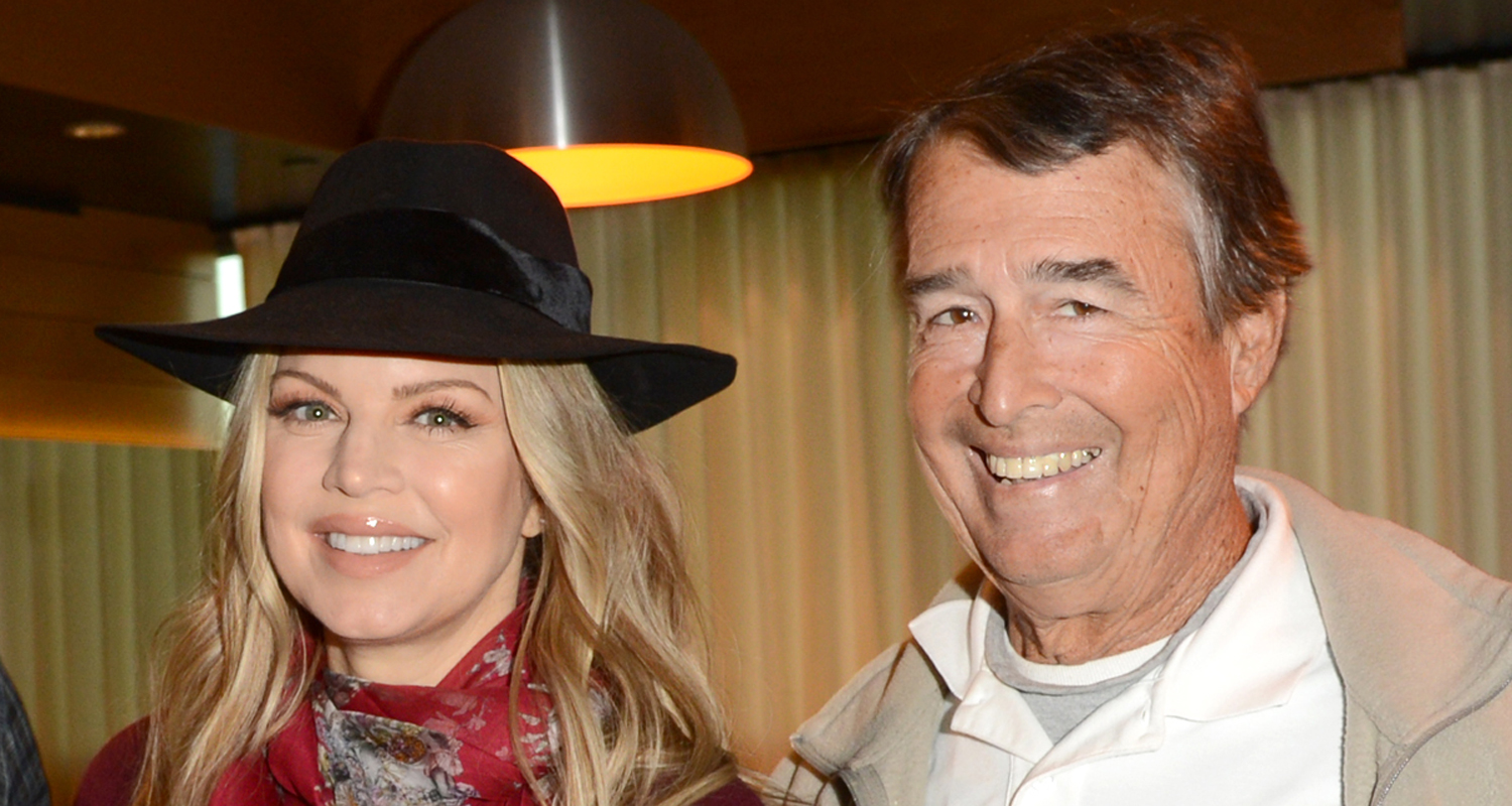 Fergie Mourns the Death of Her Dad Pat ‘You Were the Best Dad A Girl(02)