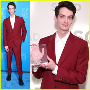 'Power of The Dog' Star Kodi Smit-McPhee Is Honored with Discovery Award at Savannah Film Festival