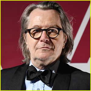 Gary Oldman Slept in a Coffin 'Every Night' While Working on 'Dracula'
