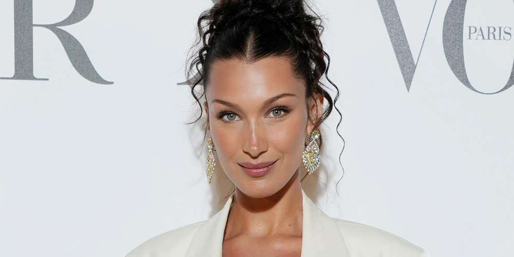 Bella Hadid Says It Was A Decision to Rejoin Victoria’s(02)