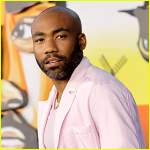 Donald Glover Debuts Shaved Head on Red Carpet for 'Atlanta' Season 3 Premiere!