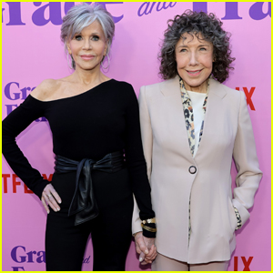 Jane Fonda & Lily Tomlin Hold Hands at 'Grace & Frankie' FYC Event
