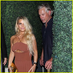 Jessica Simpson Bares Some Underboob in Sexy Cut-Out Dress at