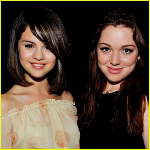Selena Gomez Reunites with Jennifer Stone to Recreate 'Wizards of Waverly Place' Rap - Watch!