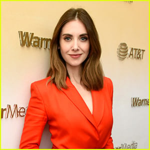 Alison Brie Talks About Childhood Accident That Left Her Temporarily Blind