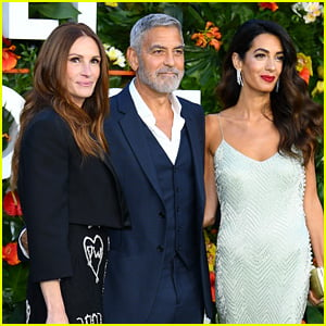 George & Amal Clooney Pose with Julia Roberts at 'Ticket to Paradise' Premiere!