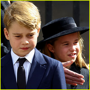 Princess Charlotte Gives Prince George Helpful Reminder During Queen's Funeral
