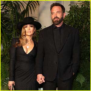 Jennifer Lopez & Ben Affleck Match in All Black for First Red Carpet Since Getting Married (Photos)