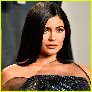 Kylie Jenner Goes Into Further Detail About ‘Baby Blues’ After Birth of