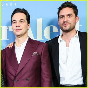 Jim Parsons & Ben Aldridge Suit Up for 'Spoiler Alert' Premiere in NYC