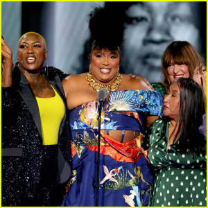 Lizzo Honors Female Advocates in Empowering Acceptance Speech at People's Choice Awards 2022 - Watch!