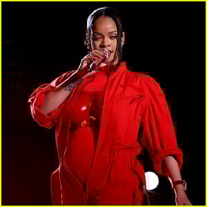 Source Explains Why Rihanna Wanted to Announce Pregnancy During